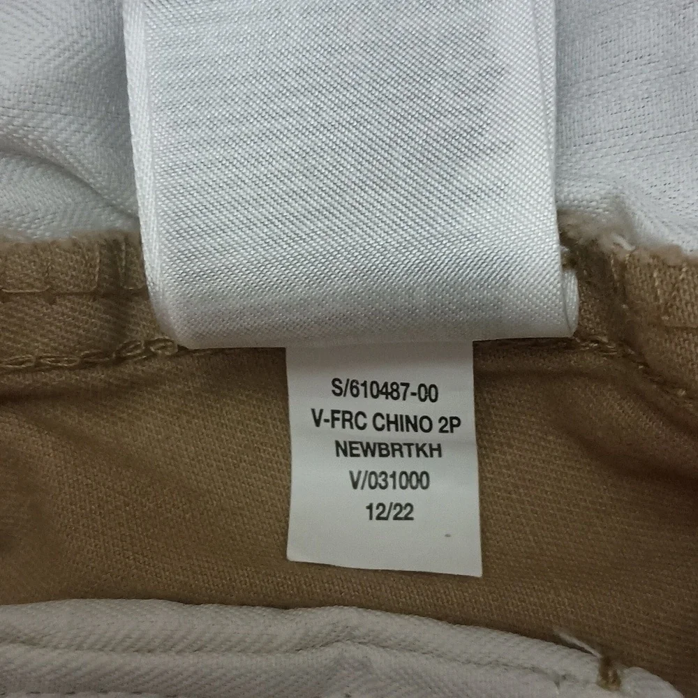 GAP 2 Pair of Boy's Straight-Fit Stretch Khaki Uniform Pants